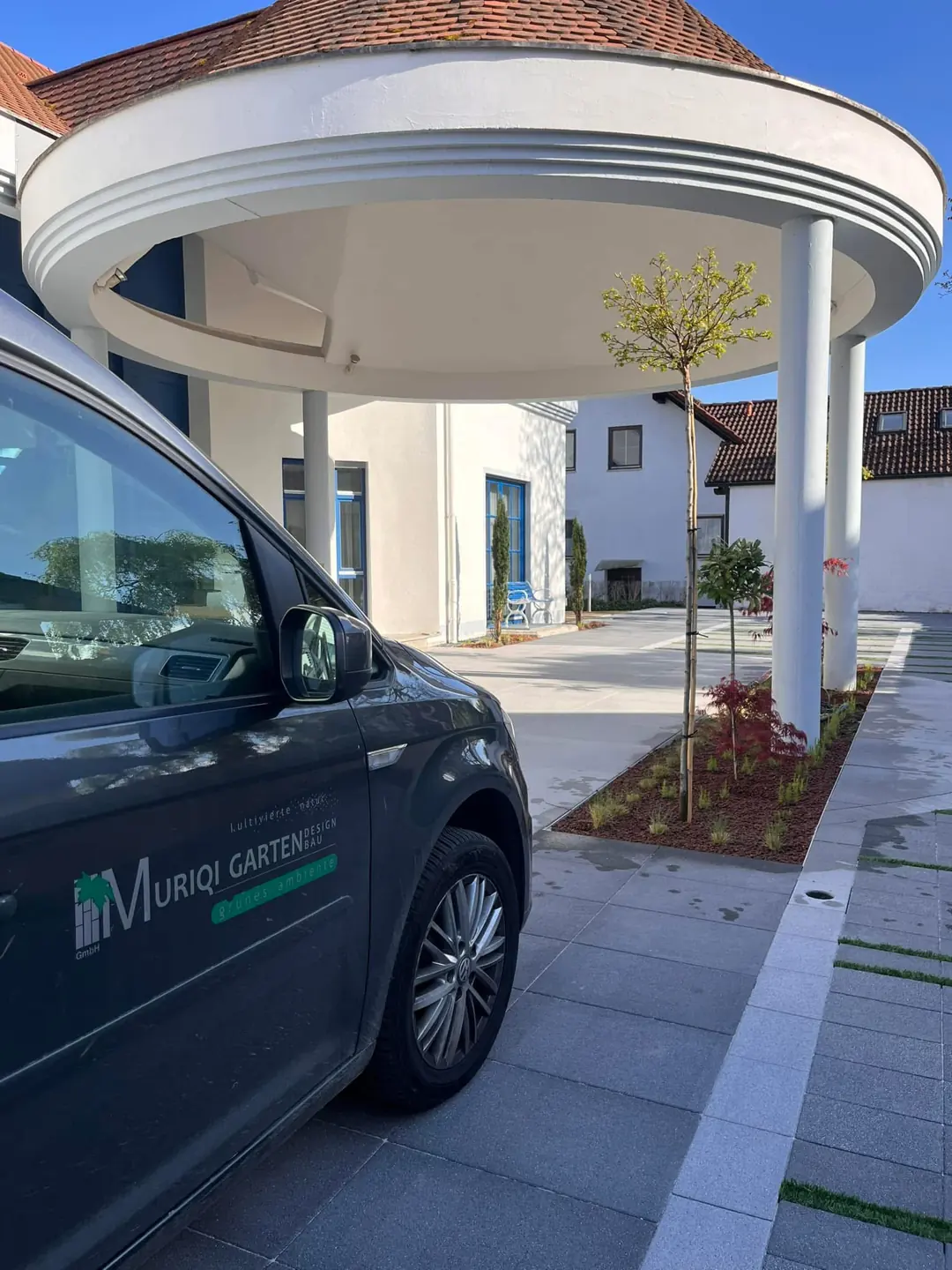 Pflasterarbeiten – Ansicht 2 aus dem Muriqi-Projektarchiv