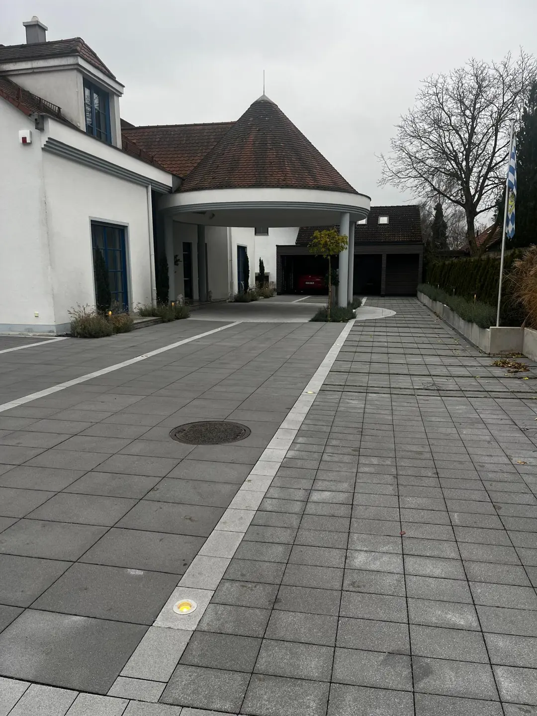 Pflasterarbeiten – Ansicht 9 aus dem Muriqi-Projektarchiv