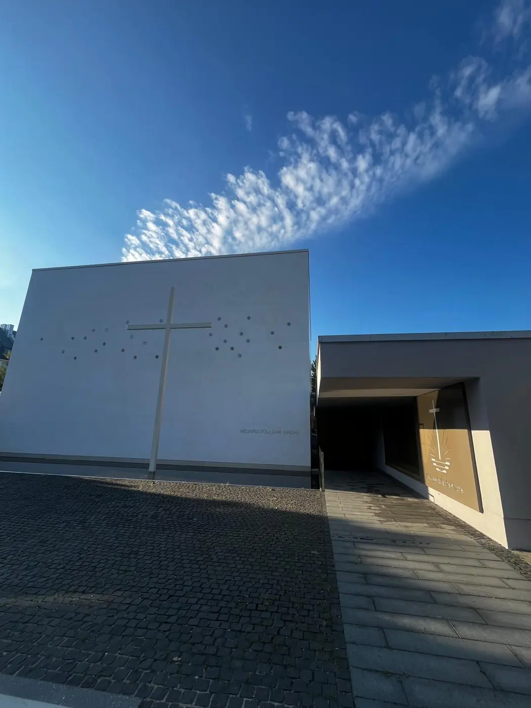 Außenanlage eines Gebetshauses – Ansicht 6